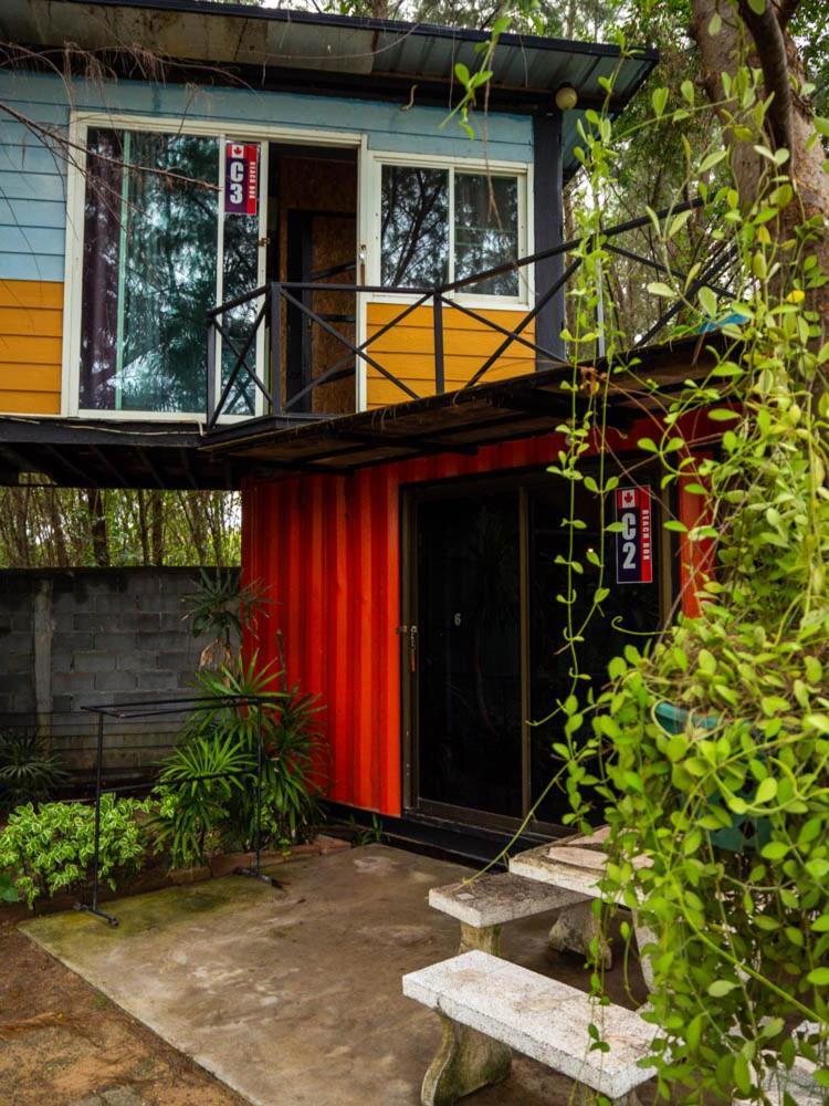 Beach Box Resort At Rimlay Rayong Exteriör bild